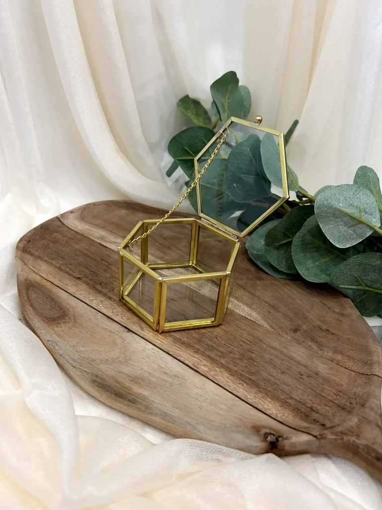 Ringkästchen gold