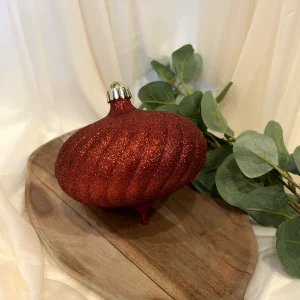 Weihnachtskugel spitz rot