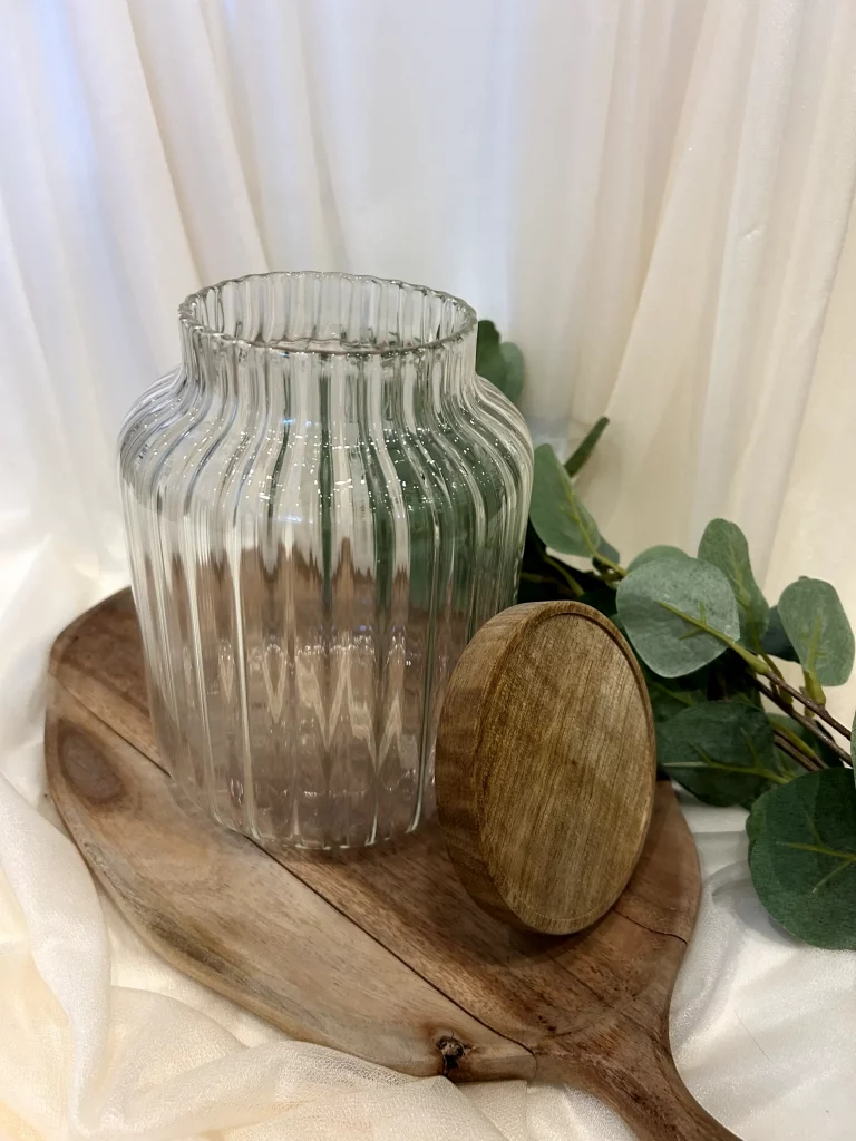 Vorratsglas mit Holzdeckel
